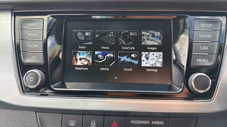 Skoda Fabia 1.0 MPI SE 5dr Petrol Hatchback